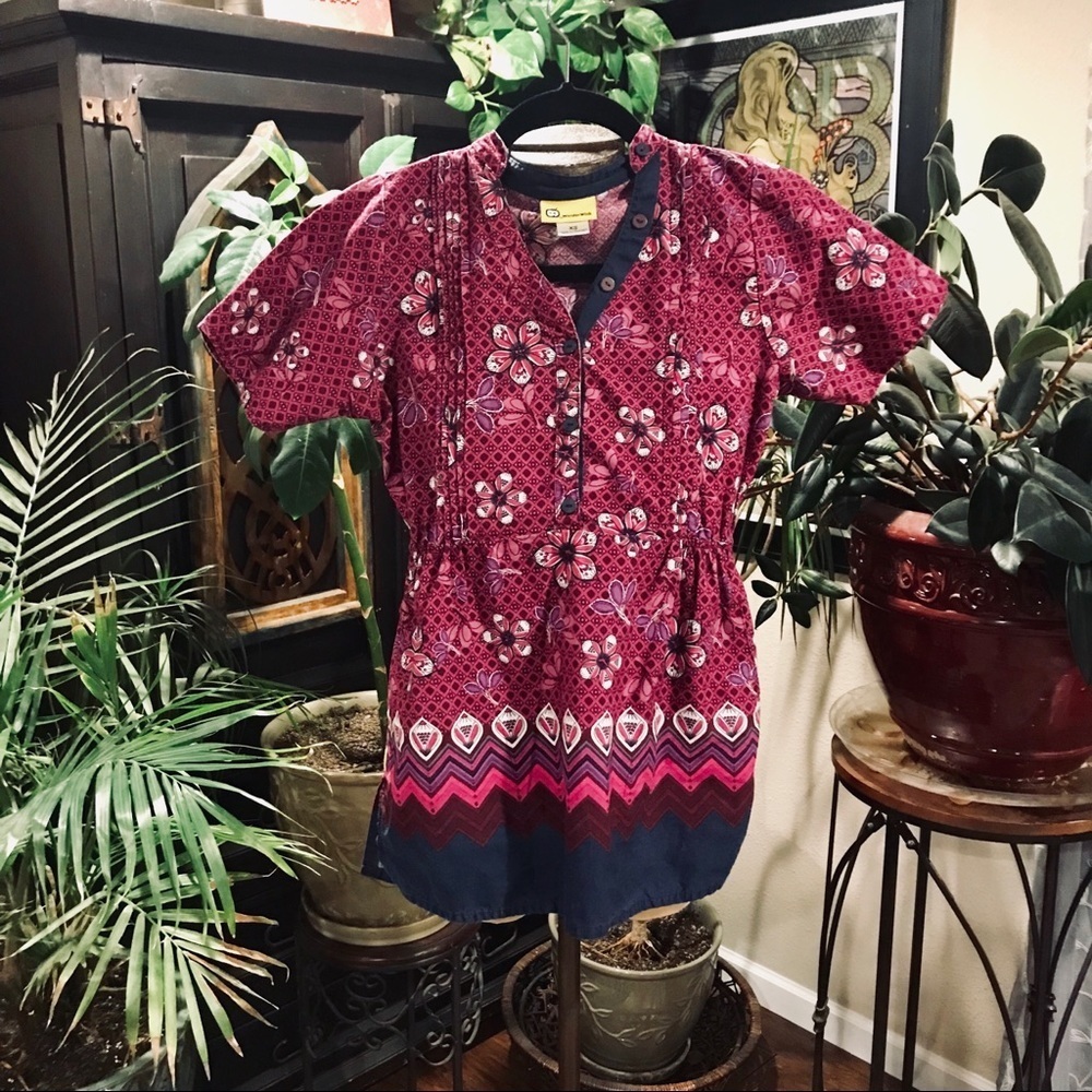 Wonder wink nursing scrubs tunic Popover